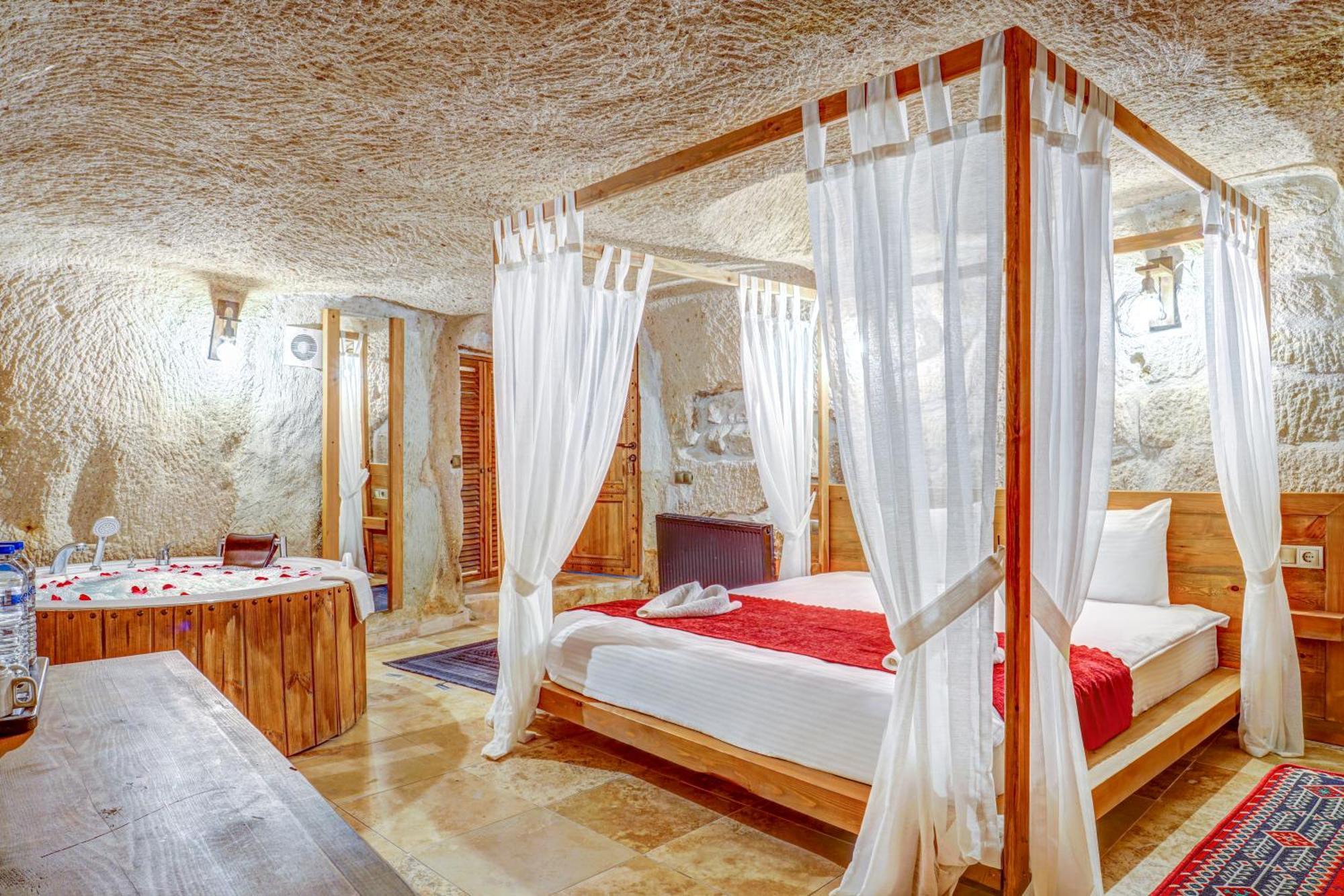 Matiana View Cave Hotel เกอเรเม ภายนอก รูปภาพ
