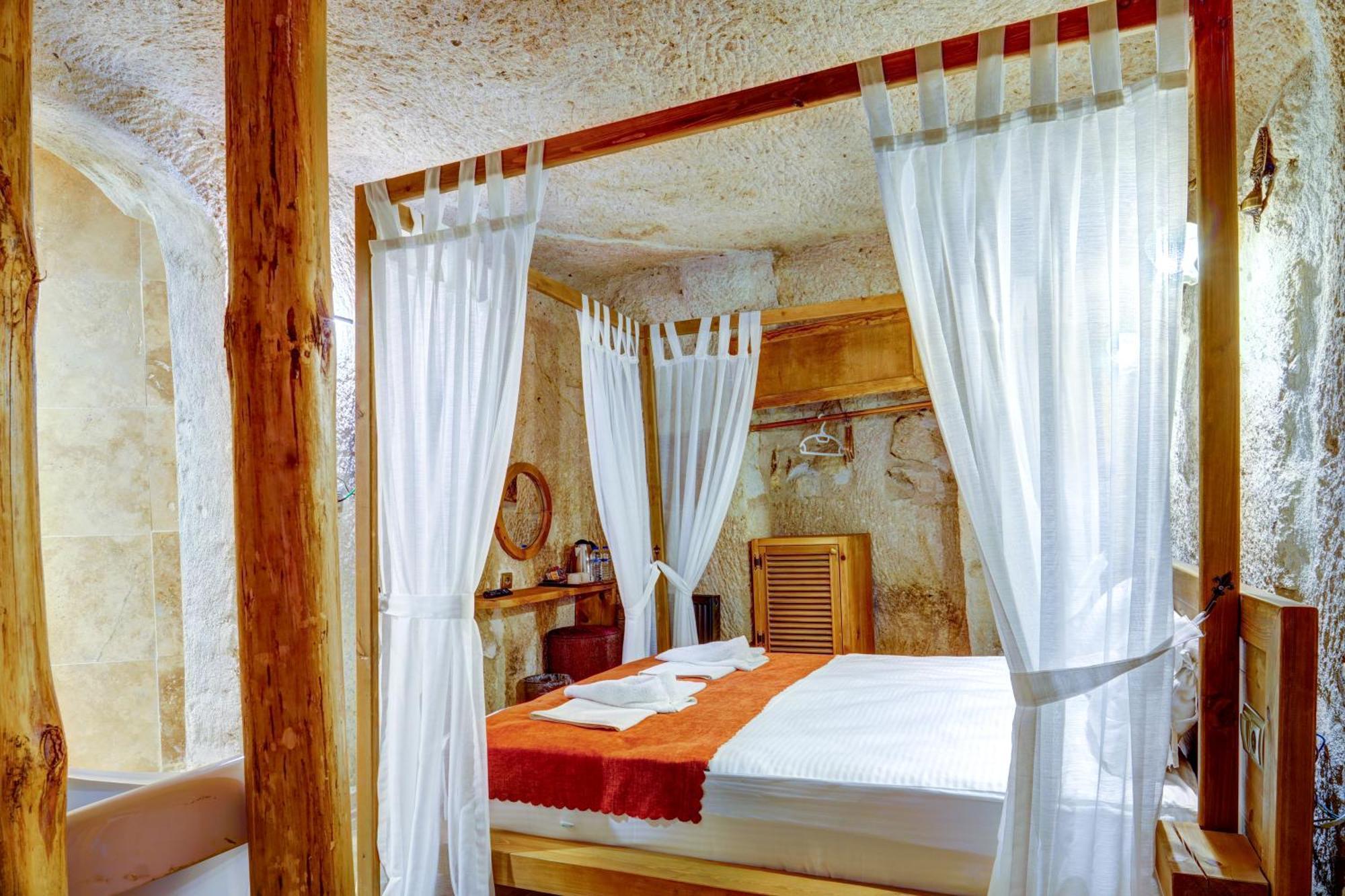 Matiana View Cave Hotel เกอเรเม ภายนอก รูปภาพ