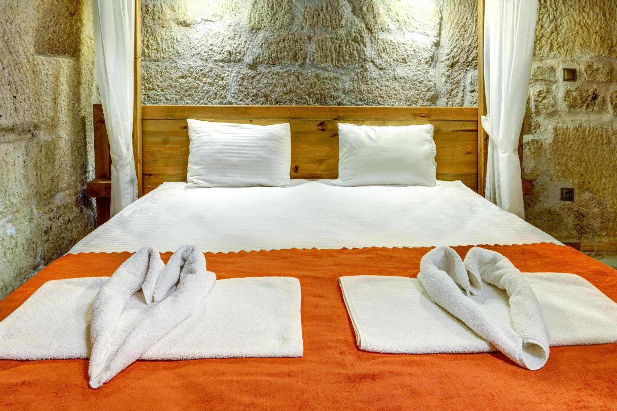 Matiana View Cave Hotel เกอเรเม ภายนอก รูปภาพ