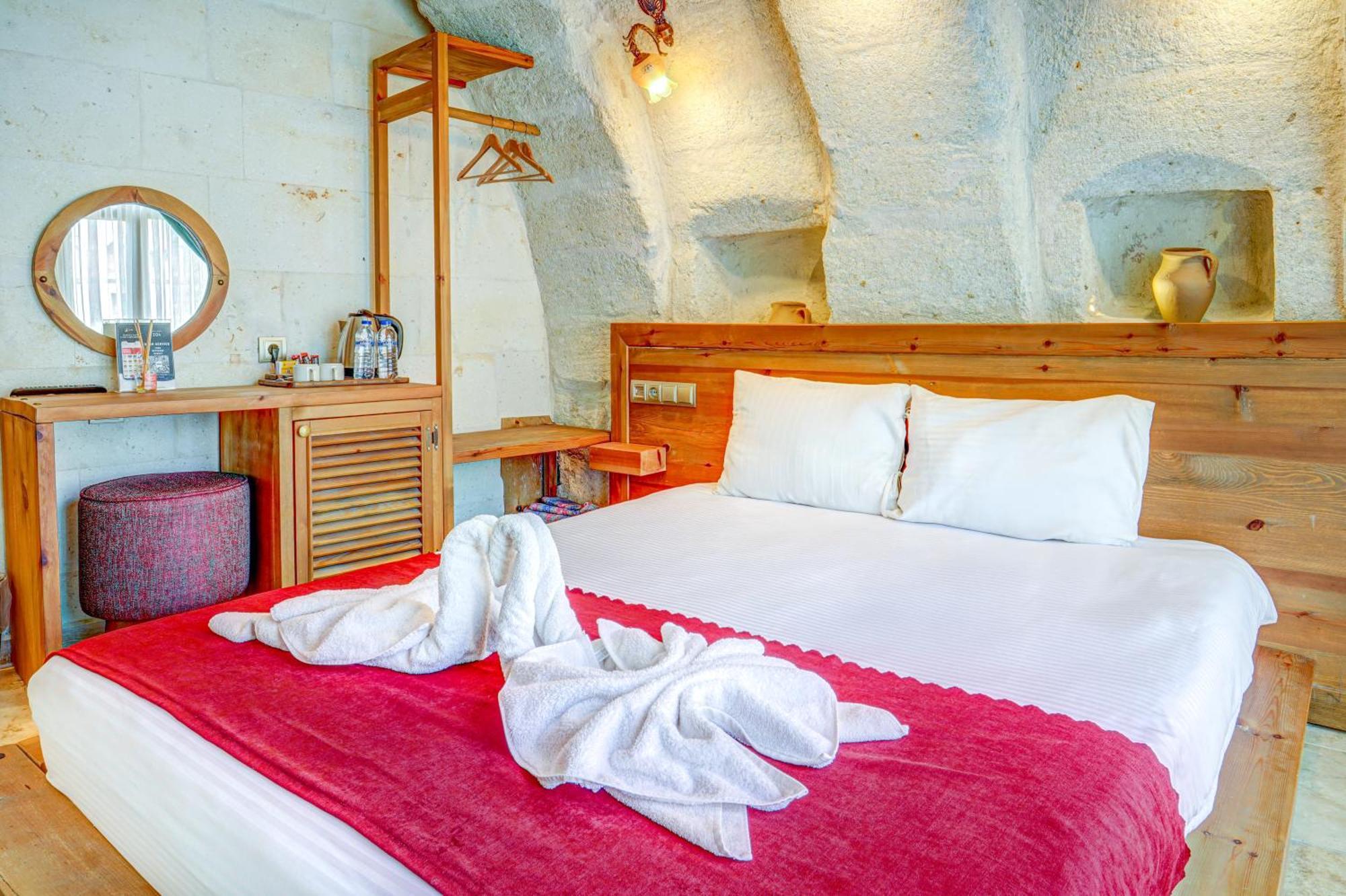 Matiana View Cave Hotel เกอเรเม ภายนอก รูปภาพ