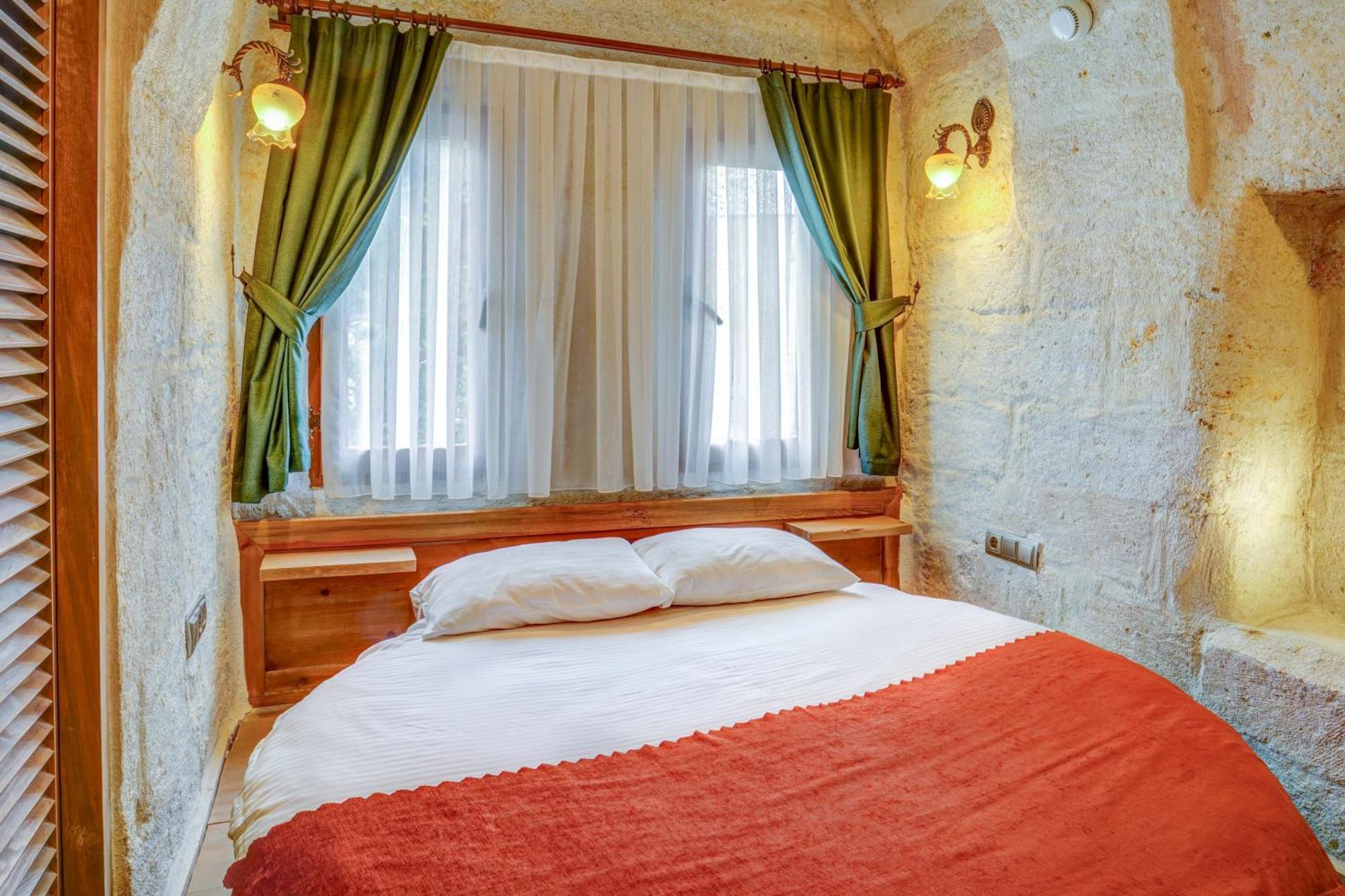 Matiana View Cave Hotel เกอเรเม ภายนอก รูปภาพ
