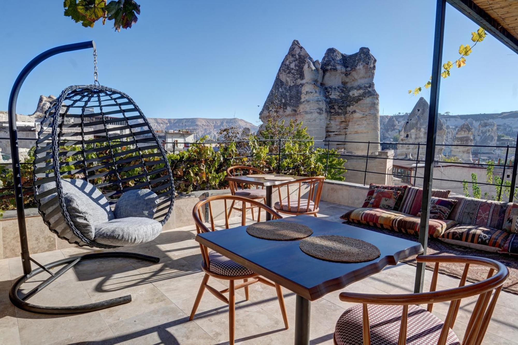 Matiana View Cave Hotel เกอเรเม ภายนอก รูปภาพ